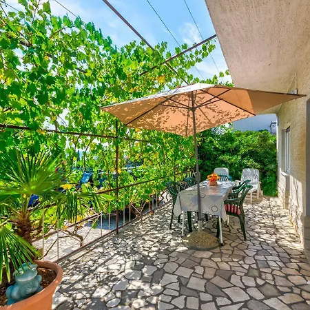 公寓 Charmantes Nur 250 Meter Zum Sandstrand Mit Privater Terrasse, Liegen, Grill *