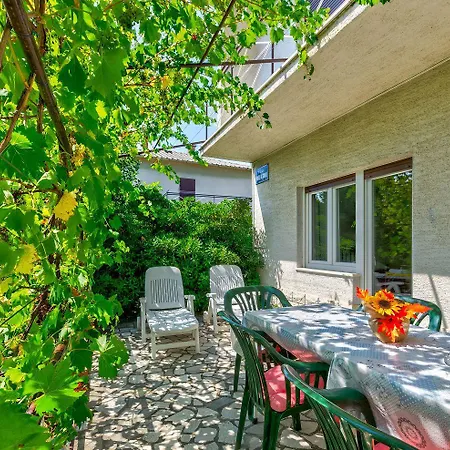 公寓 Charmantes Nur 250 Meter Zum Sandstrand Mit Privater Terrasse, Liegen, Grill *