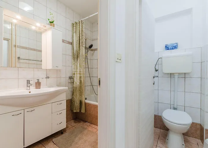 Lejlighed Charmantes Nur 250 Meter Zum Sandstrand Mit Privater Terrasse, Liegen, Grill *
